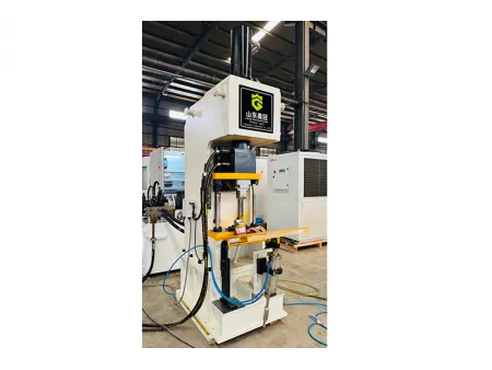 Prensa Puncionadeira (perfuração de furos para válvulas)