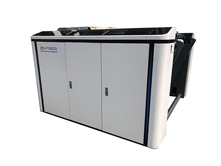 Máquina para fabricação de sacos de papel kraft com aba