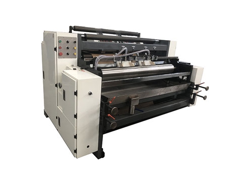 Máquina para fabricação de sacos de papel kraft com visor