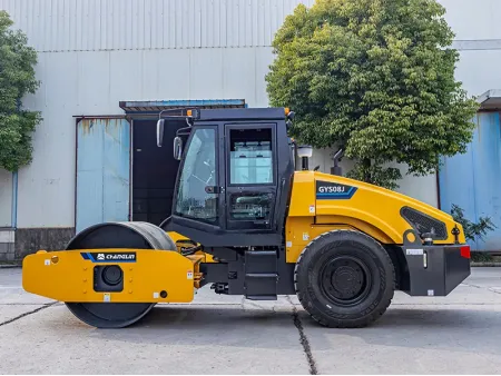 GYS08J  Rolo compactador vibratório de tambor único