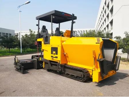 GYA4500  Pavimentadora de asfalto