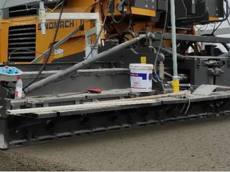 GYA4500  Pavimentadora de asfalto