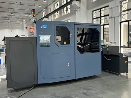 Máquina de corte e vinco plana  FC-520/800