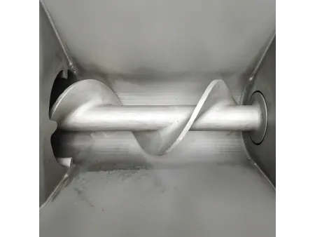 Moedor de carne fresca e refrigerada