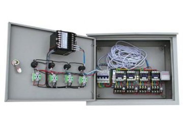 Controle trifásico de temperatura e controle monofásico de tempo