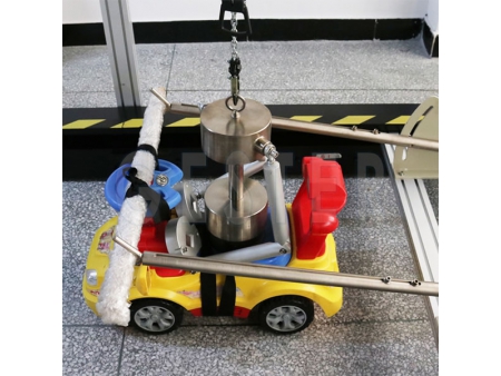 Máquina de ensaio de impacto  (determinação da resistência ao impacto à força dinâmica)