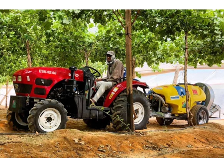 Trator estreito / Trator de pomar, 45-70HP