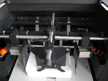 <strong>Envernizadora </strong> automática SGZ-W620A