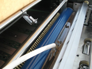 <strong>Envernizadora </strong> manual SGS-W620A