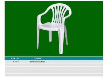 Cadeira plástica