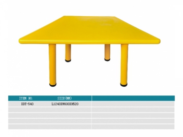 Mesa plástica infantil