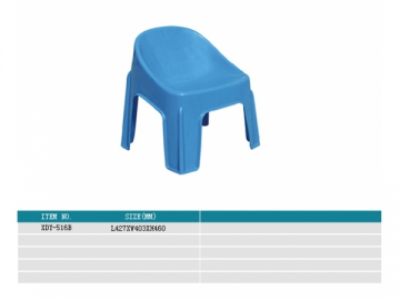 Cadeira plástica infantil