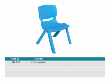 Cadeira plástica infantil