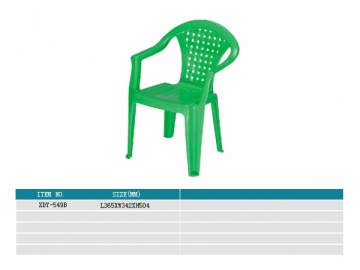 Cadeira plástica infantil