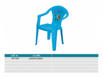 Cadeira plástica infantil