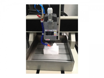 Mini Fresadora CNC <br/><small>(VCT-4030)</small>