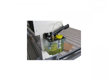 Fresadora CNC com eixo rotativo <br/><small>(série FR)</small>