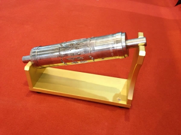 Faca rotativa <small>(Faca de corte e vinco com pino extrator)</small>
